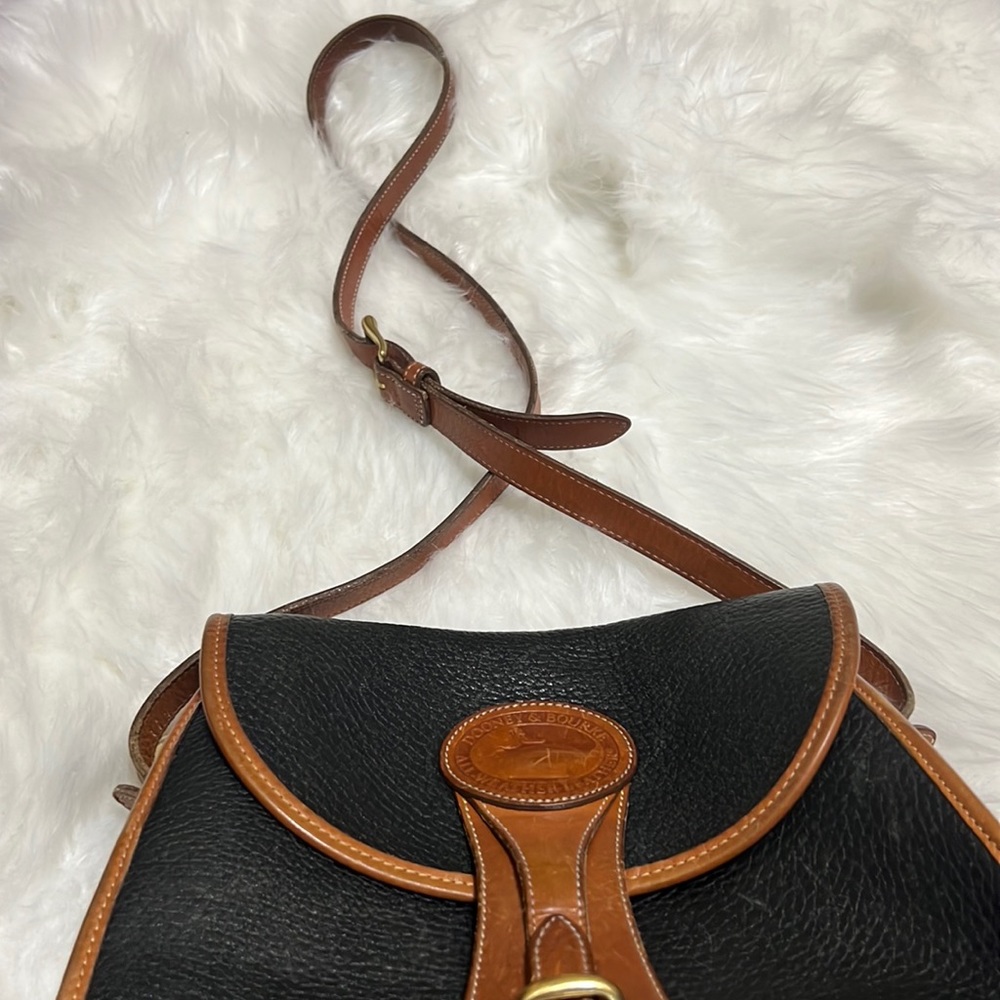 Vintage Dooney and Bourke Purse
